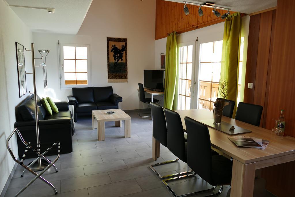 Apartments Castle Goms ภายนอก รูปภาพ